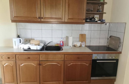 Hart bei Graz Apartment | Apartment 'Märchenschloss' with Shared Garden, Balcony and Wi-Fi