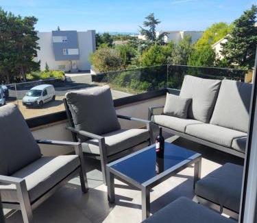Zrce Apartment | Apartment Mare D with a pool new2025