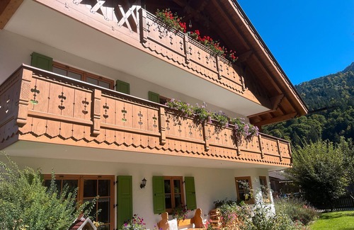 Hammersbach Apartment | Apartment 'Maria Grasegger' with Mountain View, Balcony and Wi-Fi