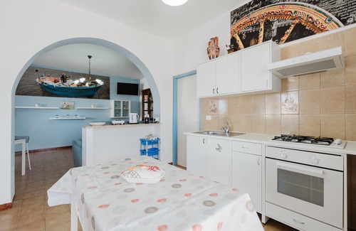 Balestrate Apartment | Apartment 'Marina' with Sea View, Private Terrace and Wi-Fi