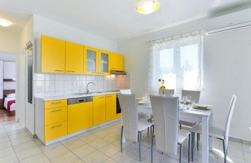 Rovanjska Apartment | Apartment Matas-3 by Interhome