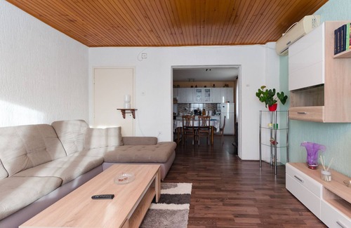 Senj Apartment | Apartment Milan (60211-A2) - Senj