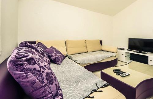 Seline Apartment | Apartment Mirjana-1 by Interhome