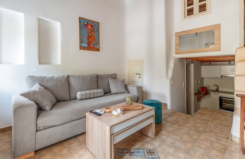 Kanalia Apartment | Apartment 'Myconian V' with Sea View, Wi-Fi and Air Conditioning