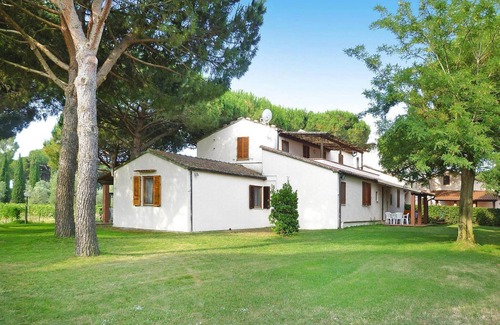 Marina di Grosseto Apartment | Apartment near Grosseto beaches and pine forest