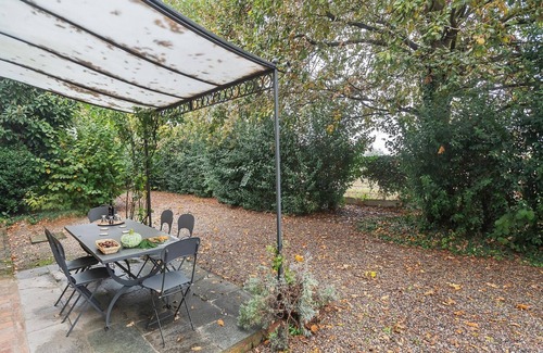 Stagno Lombardo Villa | Apartment near Cremona in Historic Convent