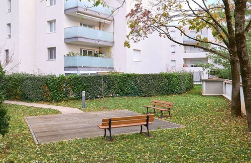 Saint-Priest Apartment | Apartment near T2 streetcar
