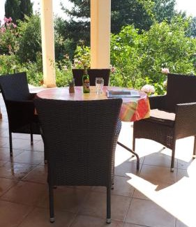 Marceljani Apartment | Apartment Neda Z-velika okućnica, besplatni parking i optički wi-fi