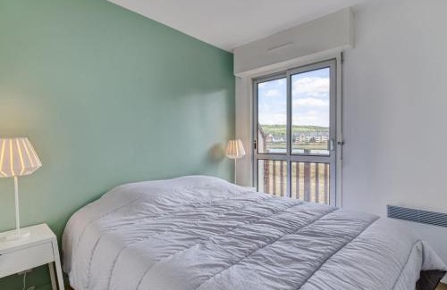 Cabourg Apartment | Apartment Neptune-2 by Interhome