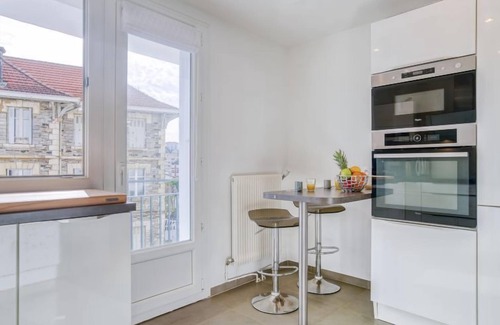 Biarritz Apartment | Apartment Océana by Interhome