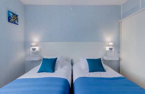 La Fagette Apartment | apartment on the 1st floor, renovated, pleasant, and quiet,