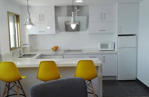 Almunecar Apartment | Apartment on the beachfront 10 meters from the beach
