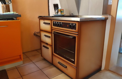 Gadmen Apartment | Apartment on the farm