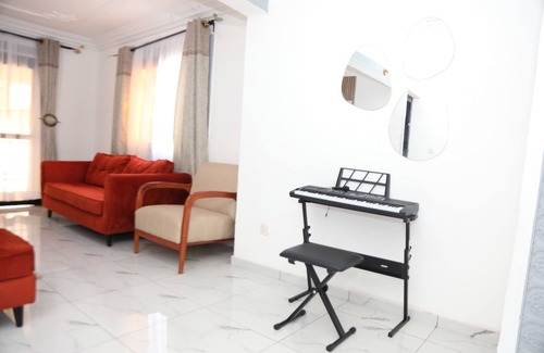 Yaounde Apartment | Apartment on the first floor of the BELINGA Villas, a place of charm and elegance