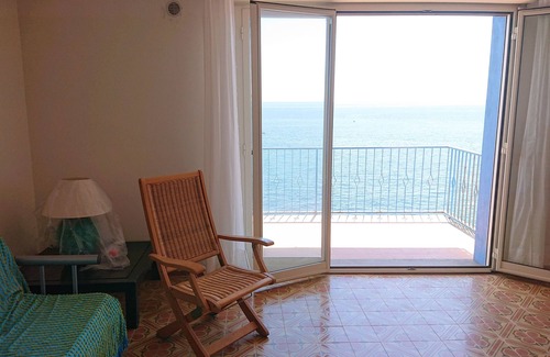 Aci Castello Apartment | Apartment on the cliff of the Cyclops