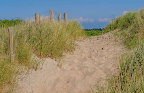 Klemskerke Apartment | Apartment Orchidee in De Haan - 3 persons, 1 bedrooms