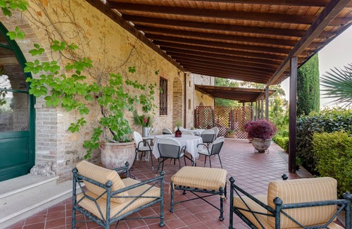 Simignano Apartment | Apartment overlooking the Sienese hills, swimming pool and free wi-fi