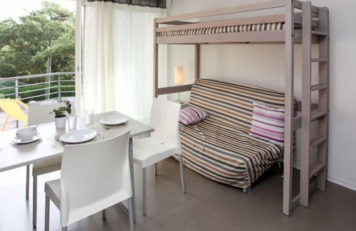 Soorts-Hossegor Apartment | Apartment Résidence Plage Centrale (HOS200) in Hossegor - 3 persons, 1 bedrooms