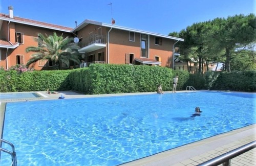 Lignano Pineta Apartment | Apartment Residence Giardino in Lignano Sabbiadoro - 5 persons, 2 bedrooms