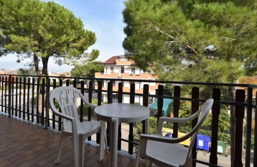 Lignano Pineta Apartment | Apartment Residence Giardino in Lignano Sabbiadoro - 5 persons, 2 bedrooms