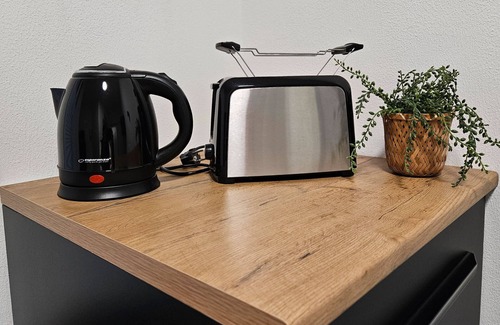 Lennep Apartment | Apartment 'Relax In Der Röntgenstadt' with Wi-Fi