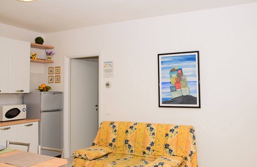 Faro Apartment | Apartment 'Residence Borgo Dei Fiori B05' with Shared Pool, Private Terrace and Air Conditioning