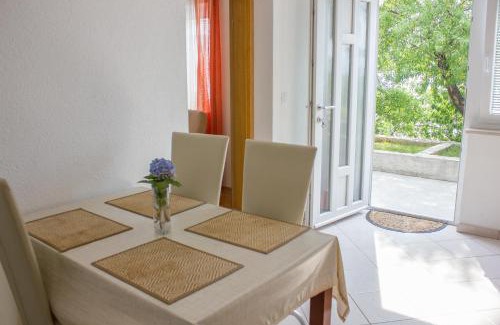 Vratarusa Apartment | Apartment Roby