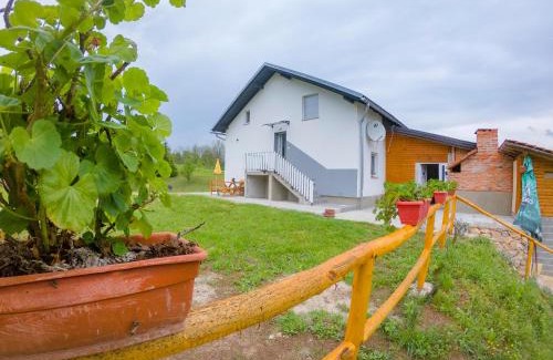 Slunj Apartment | Apartment Roko