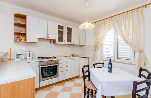 Banici Apartment | Apartment & Rooms Villa Katarina - One Bedroom Apartment with Terrace and Sea View
