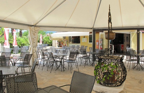 Manerba del Garda Apartment | Apartment Rosa by Interhome