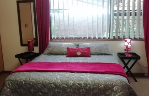 Reebok Apartment | Apartment Rosa