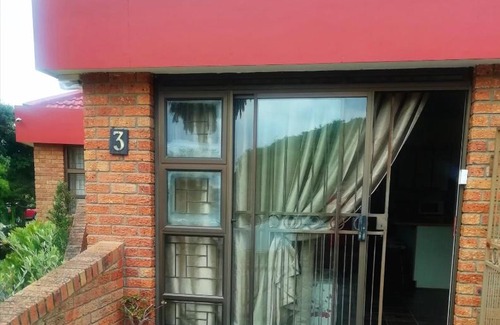 Reebok Apartment | Apartment Rosa