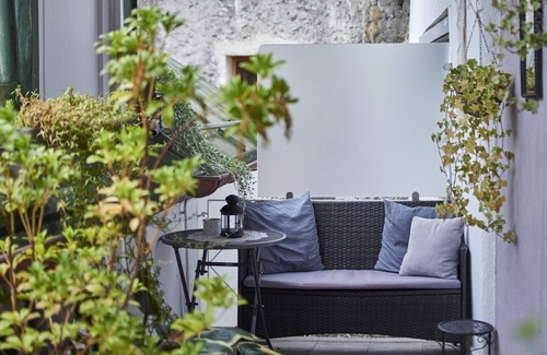 Gmain Apartment | Apartment Rosengasse 2, up to 2 people, 30sqm, terrace with garden view
