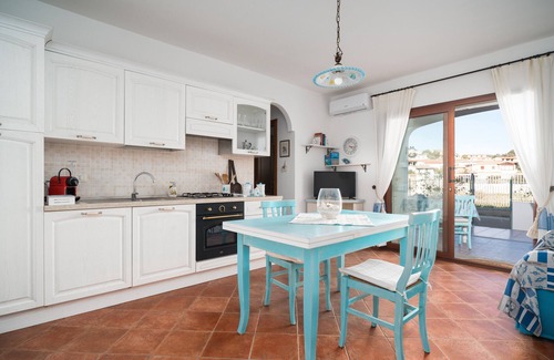 Posada Apartment | Apartment 'S'ercole Deluxe' with Private Terrace