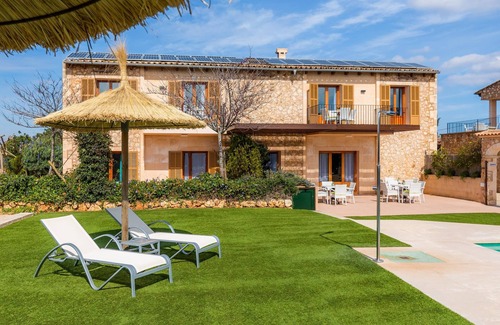 Ariany Apartment | Apartment 'S Hort Can Capità Estudio Balcón 8' close to the Sea with Shared Pool & Wi-Fi