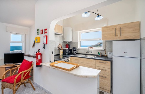 Salema Apartment | Apartment 'Salema Amazing View' with Sea View, Balcony and Wi-Fi