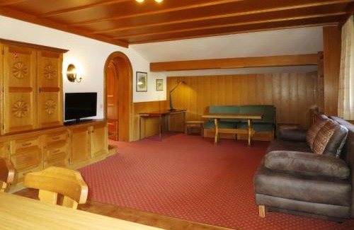 Sankt Anton am Arlberg Apartment | Apartment Schuler-2 by Interhome