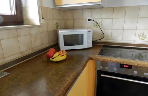 Machtolsheim Apartment | Apartment 'Schwendemann' with Private Terrace, Balcony and Wi-Fi