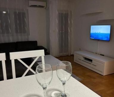 Podgorica Apartment | Apartment Shine