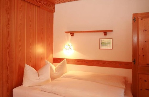 Riezlern Apartment | Apartment shower / toilet "B1" - Etschmann guest house