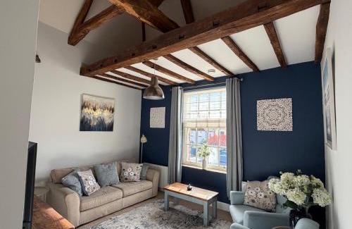 Highley Apartment | Apartment - Sleeps 4 - Near Nec & Airport