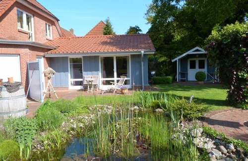 Wiefelstede Apartment | Apartment Sommerhus - apartment/apartment, shower or bath, toilet