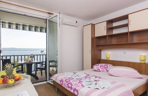Brela Apartment | Apartment Sonja - 100 m from sea: SA5(2) - Brela, Riviera Makarska, Croatia
