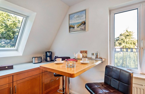 Ostorf Apartment | Apartment 'Sonnenhaus' with Lake View, Shared Garden and Wi-Fi