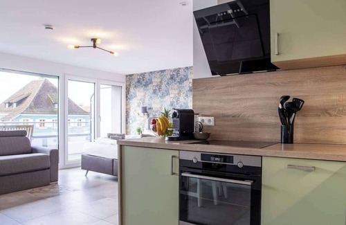 Bad Krozingen Apartment | Apartment south-facing balcony & equipped kitchen