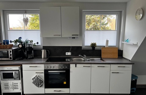 Winsen an der Aller Apartment | Apartment 'Stern' with Private Terrace, Balcony and Wi-Fi