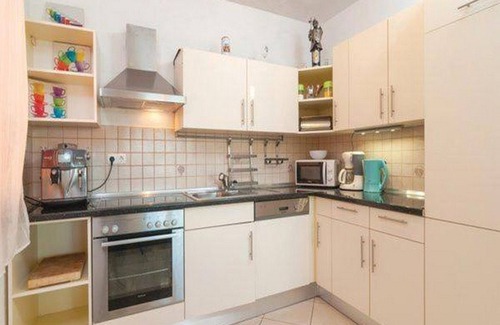 Stanici Apartment | Apartment Stipic Omis - Three Bedroom Apartment with Terrace