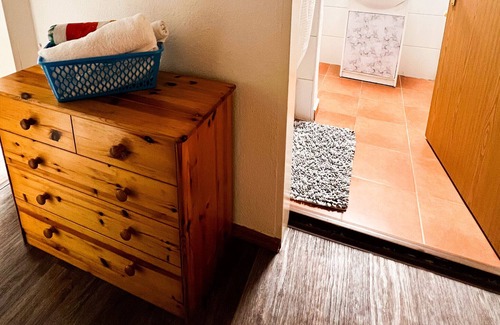 Hohentor Apartment | Apartment "Suite One - Lahnstraße" with Wi-Fi