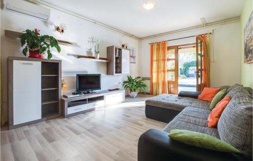Svetvincenat Apartment | Apartment Svetvincenat Uv-1911