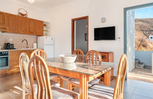 Merichas Apartment | Apartment 'The View House 3' with Sea View, Wi-Fi and Air Conditioning